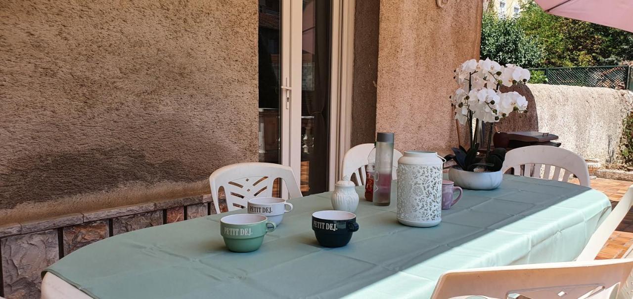 La Casa De Margarita Y Sisco, Villa Avec Piscine Carcassonne Esterno foto