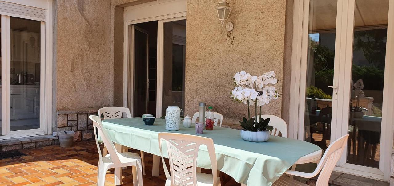 La Casa De Margarita Y Sisco, Villa Avec Piscine Carcassonne Esterno foto